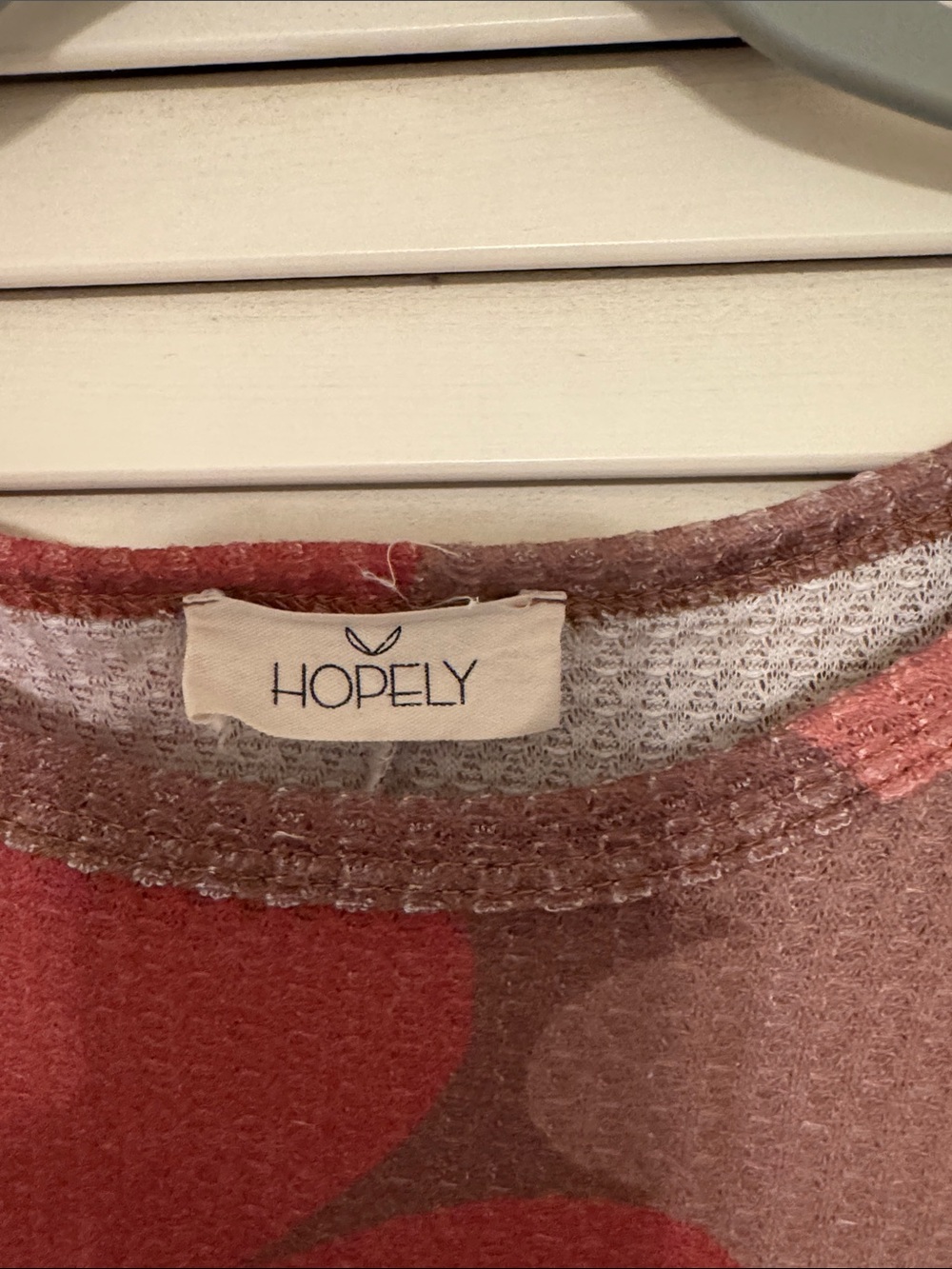 Hopely Short Sleeve Floral Top in Red, Pink, Brown - Picture 3 of 3